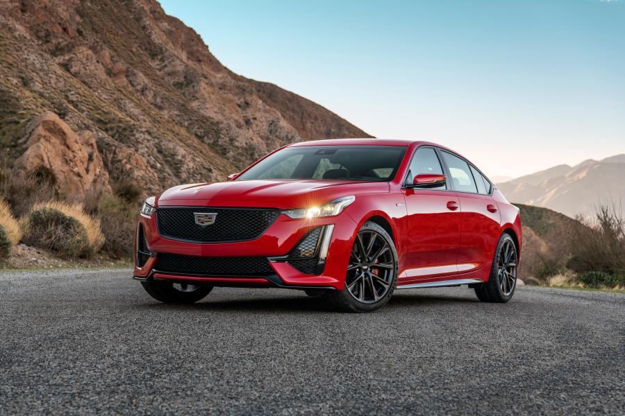  Cadillac CT5-V 2019 года  (фото 14 из 33)